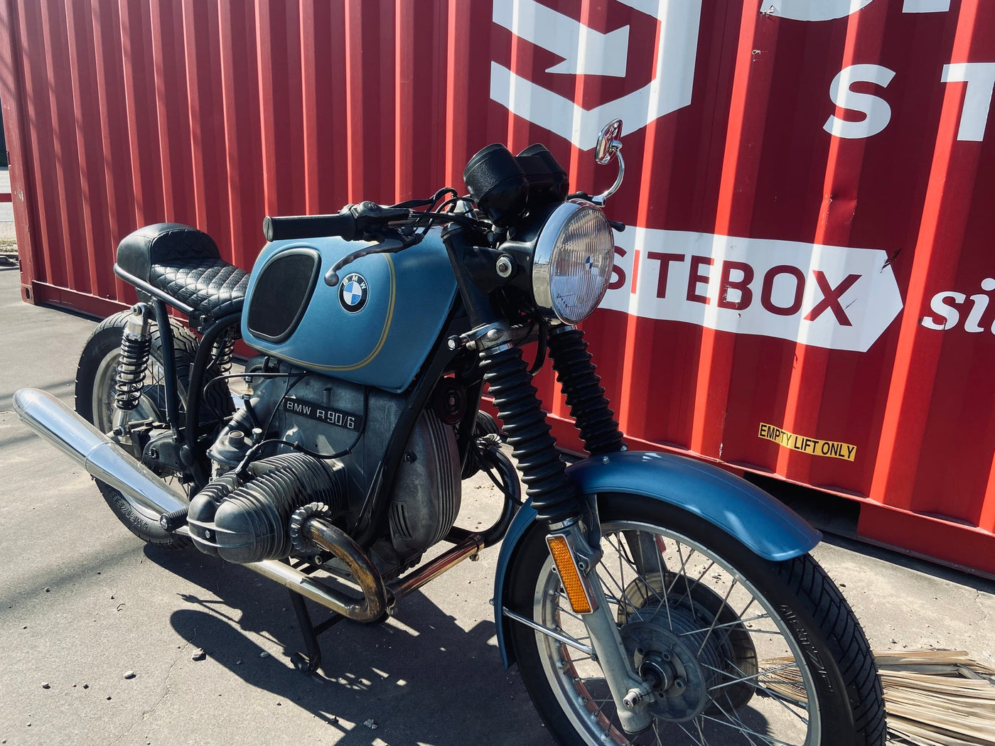 1974 BMW R90/6 Custom Cafe Vintage Motorcycle Blue